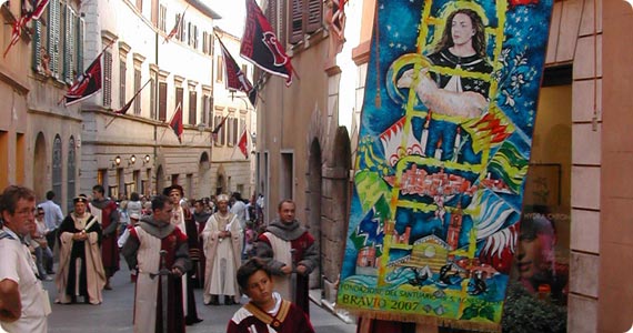 bravio delle botti in montepulciano