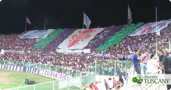 La Curva Fiesole allinizio di Fiorentina-Sporting Lisboa