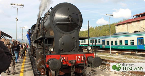 The old locomotive of the steam engine train to Marradi